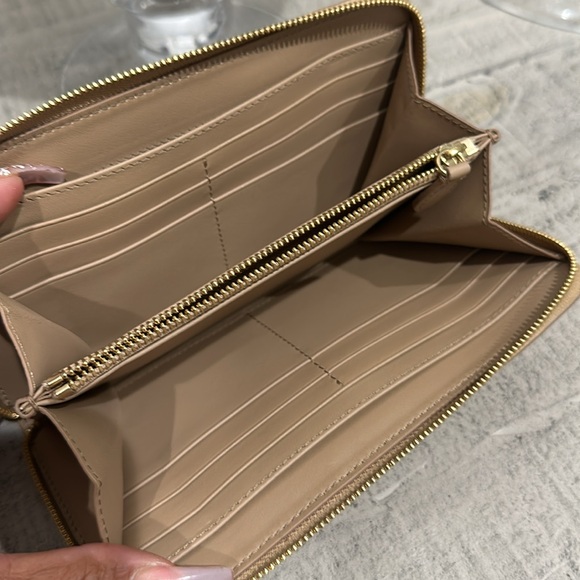 Burberry Wallet - Picture 3 of 10